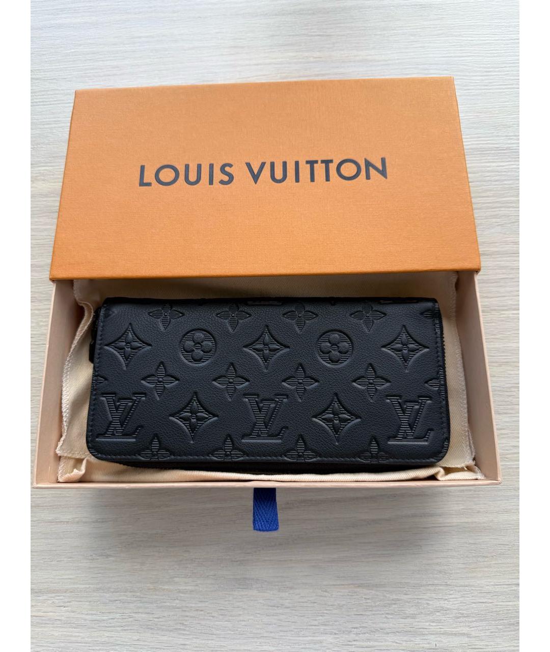 LOUIS VUITTON Черный кожаный кошелек, фото 6