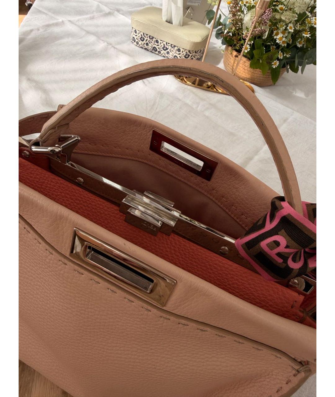 FENDI Розовая кожаная сумка с короткими ручками, фото 4