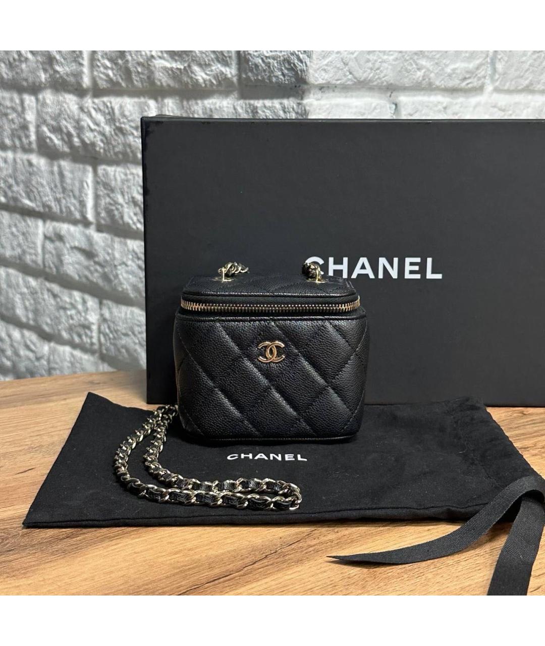 CHANEL Черная кожаная сумка через плечо, фото 4