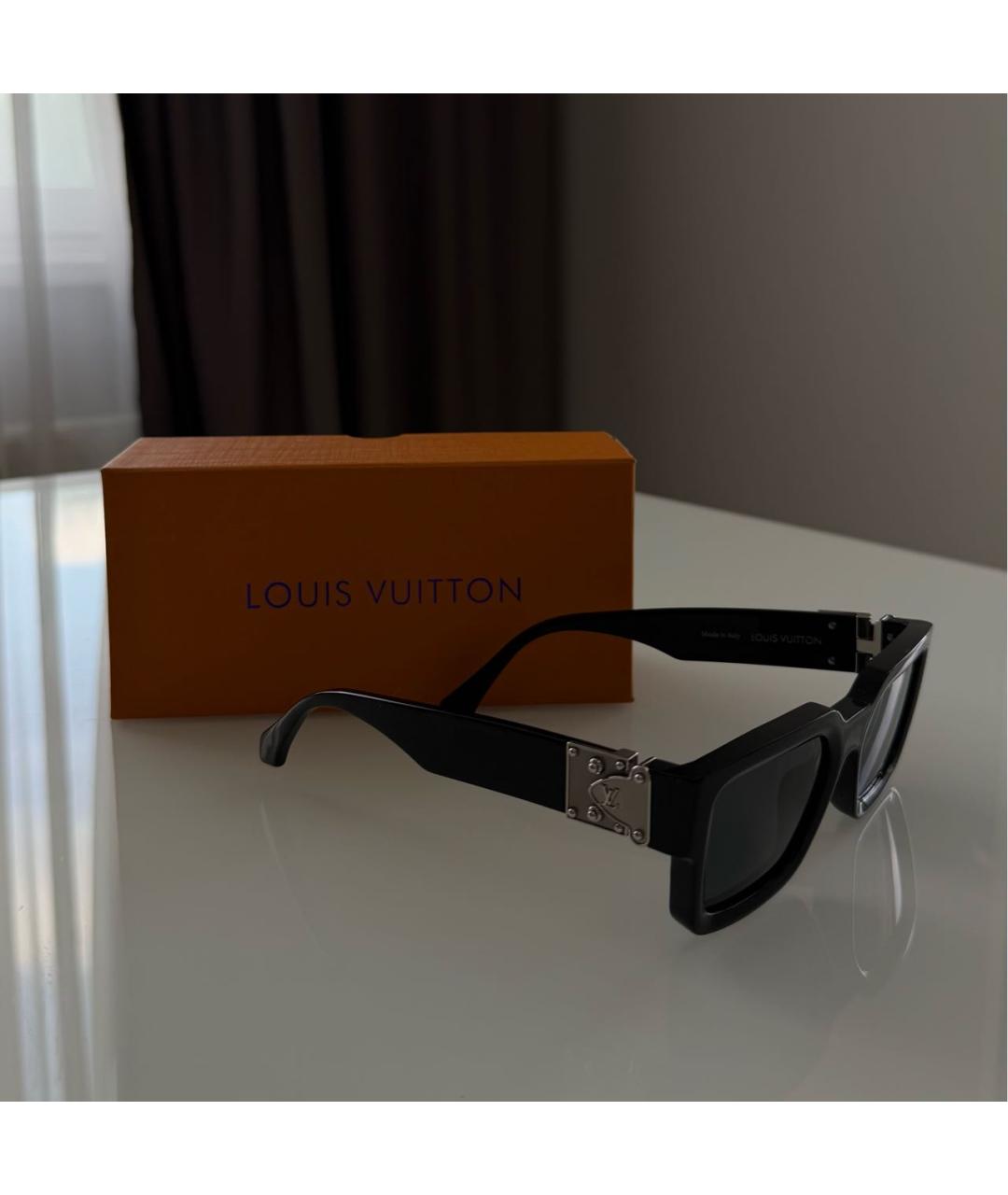 LOUIS VUITTON Черные пластиковые солнцезащитные очки, фото 7
