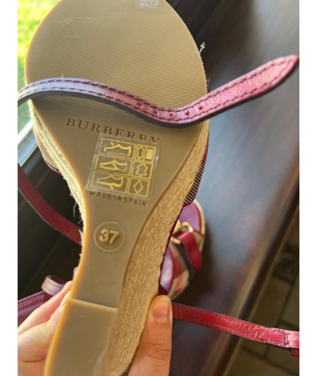 BURBERRY Бордовые кожаные босоножки, фото 5