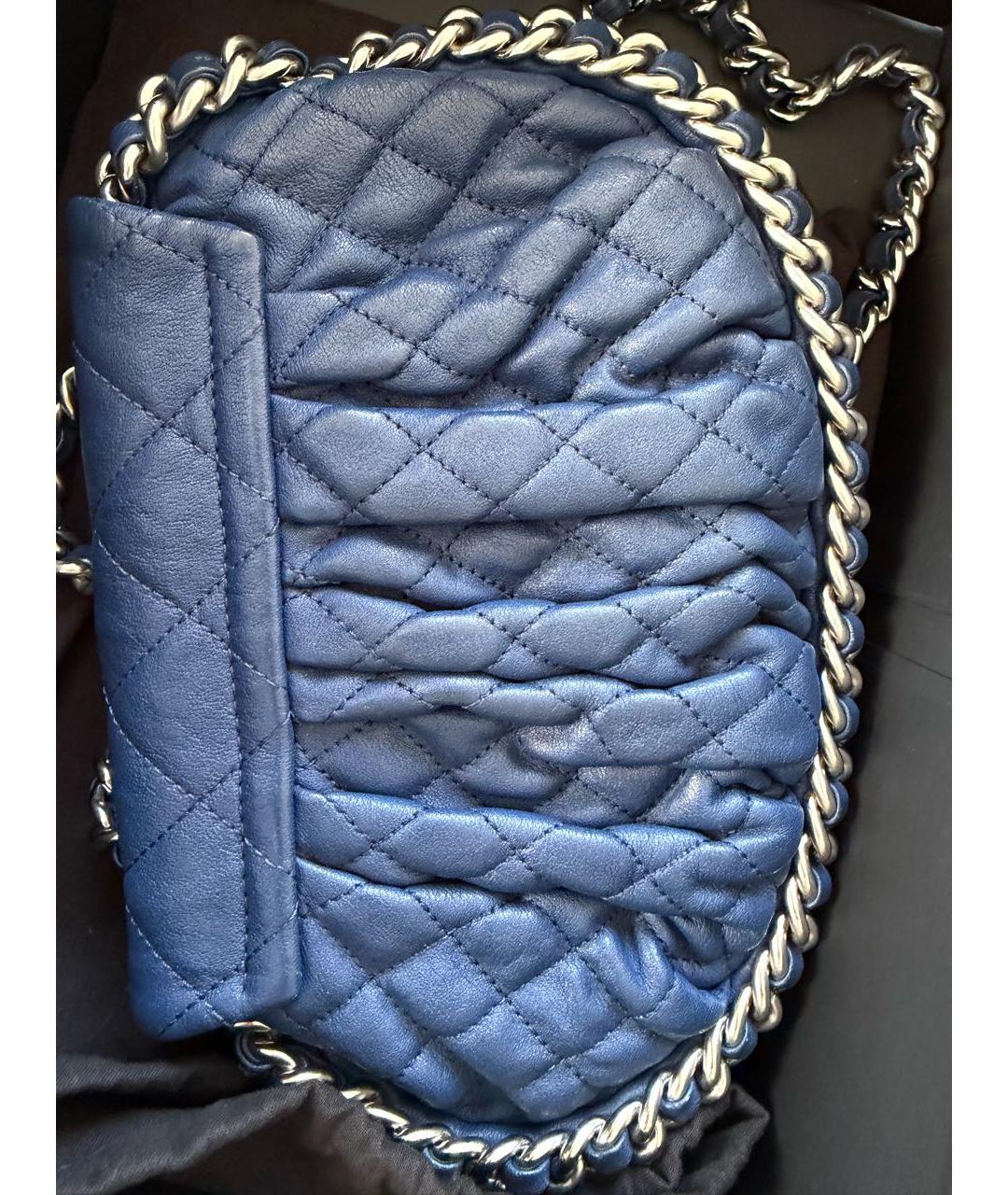CHANEL Темно-синяя кожаная сумка через плечо, фото 5