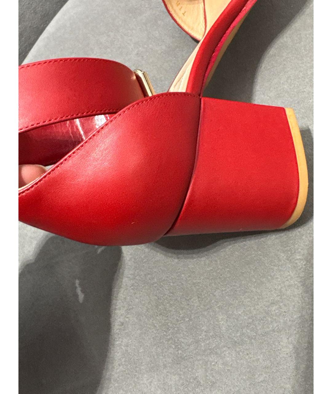 VALENTINO Красные кожаные босоножки, фото 5