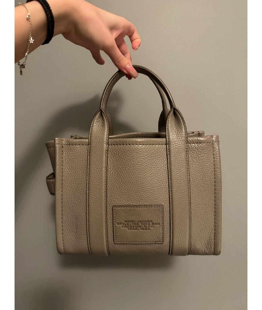 MARC JACOBS Бежевая кожаная сумка тоут, фото 3