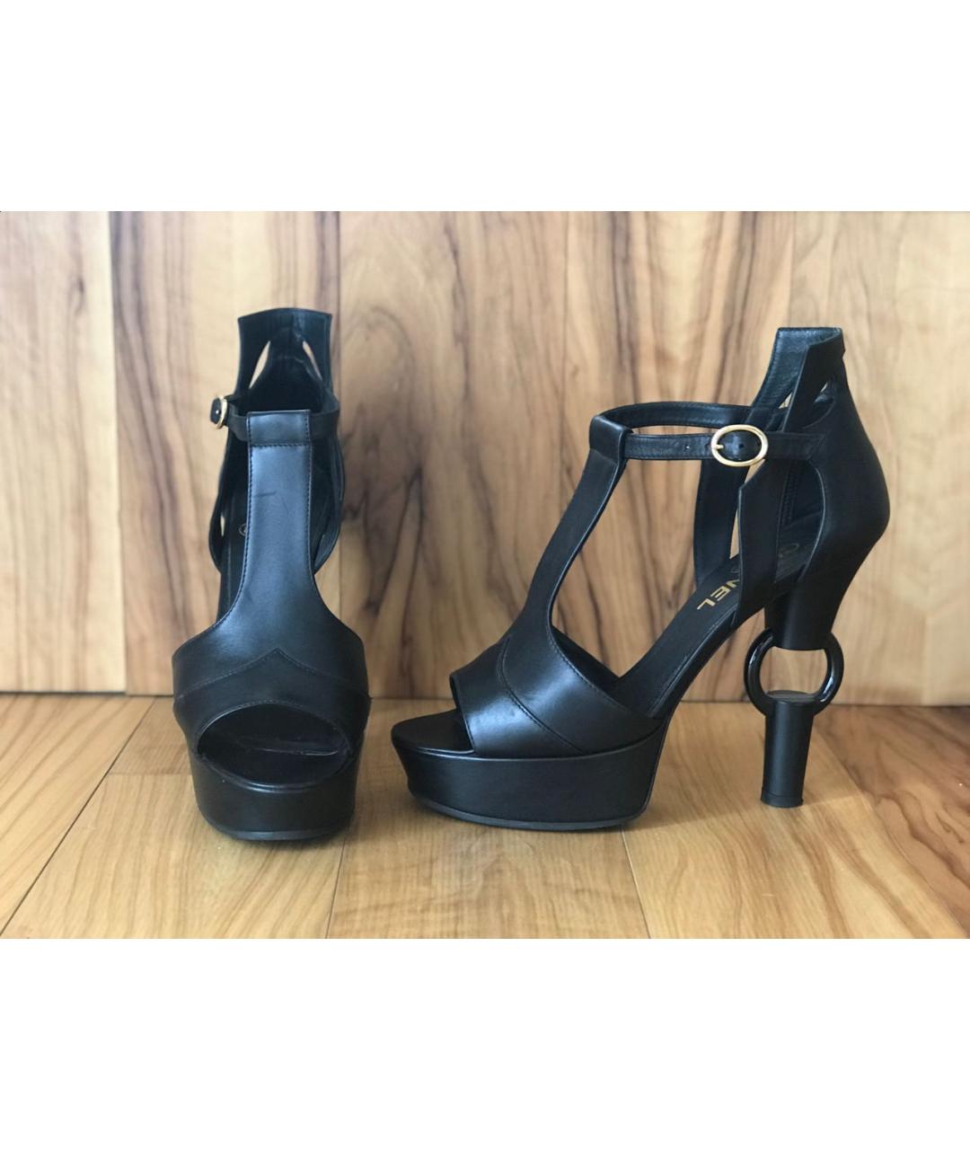 CHANEL Черные кожаные босоножки, фото 5