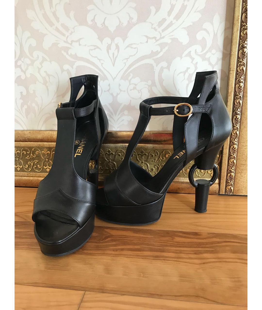 CHANEL Черные кожаные босоножки, фото 3