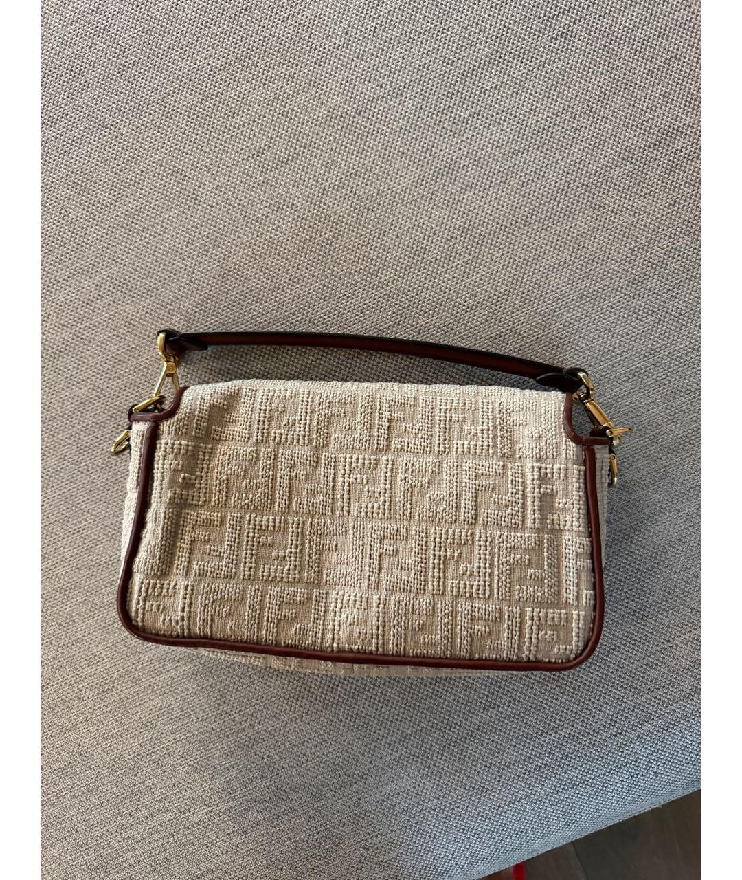 FENDI Бежевая тканевая сумка через плечо, фото 3