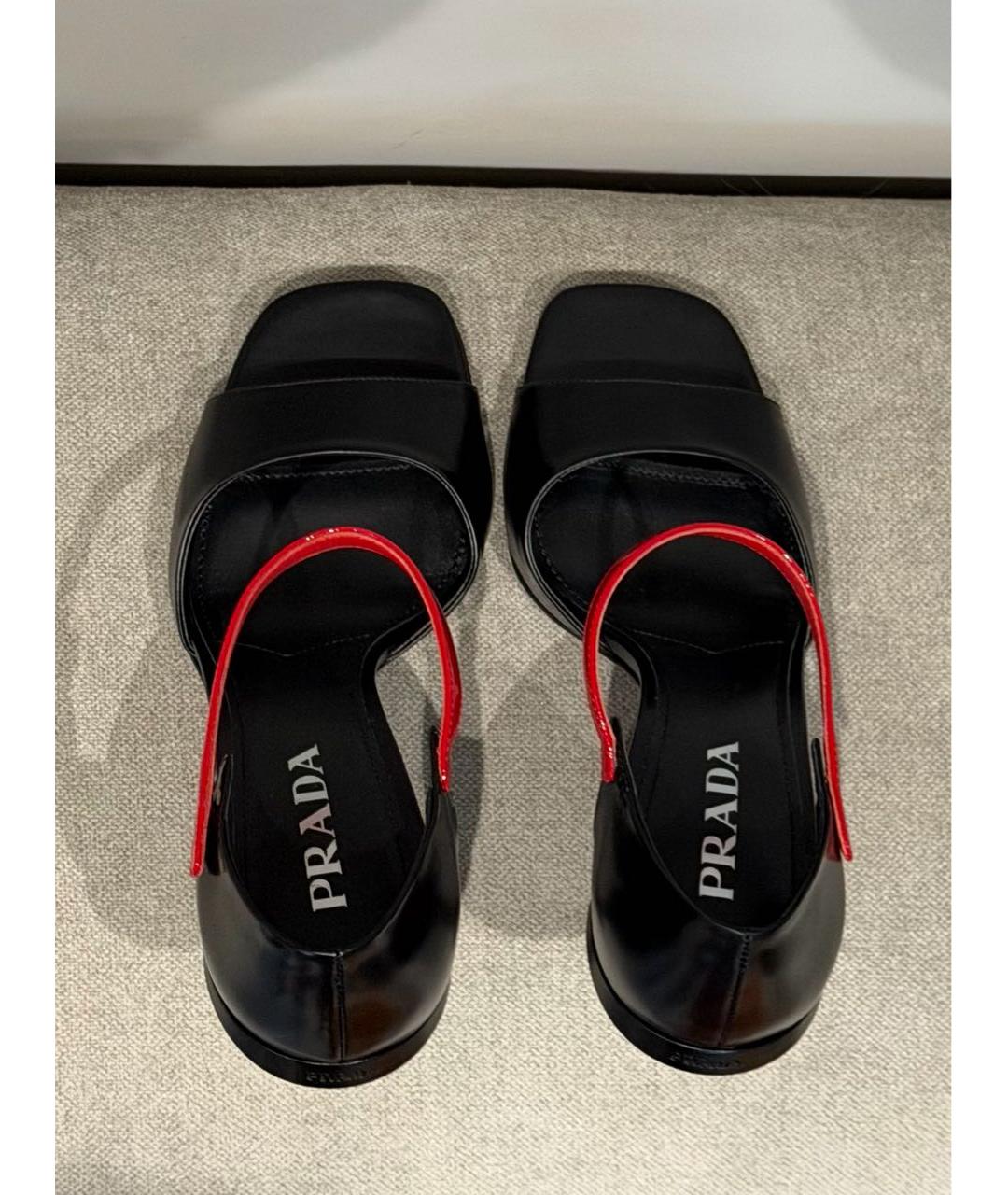 PRADA Черные кожаные босоножки, фото 3
