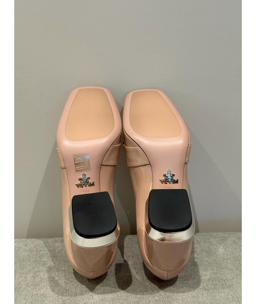 PRADA Бежевые туфли из лакированной кожи, фото 5
