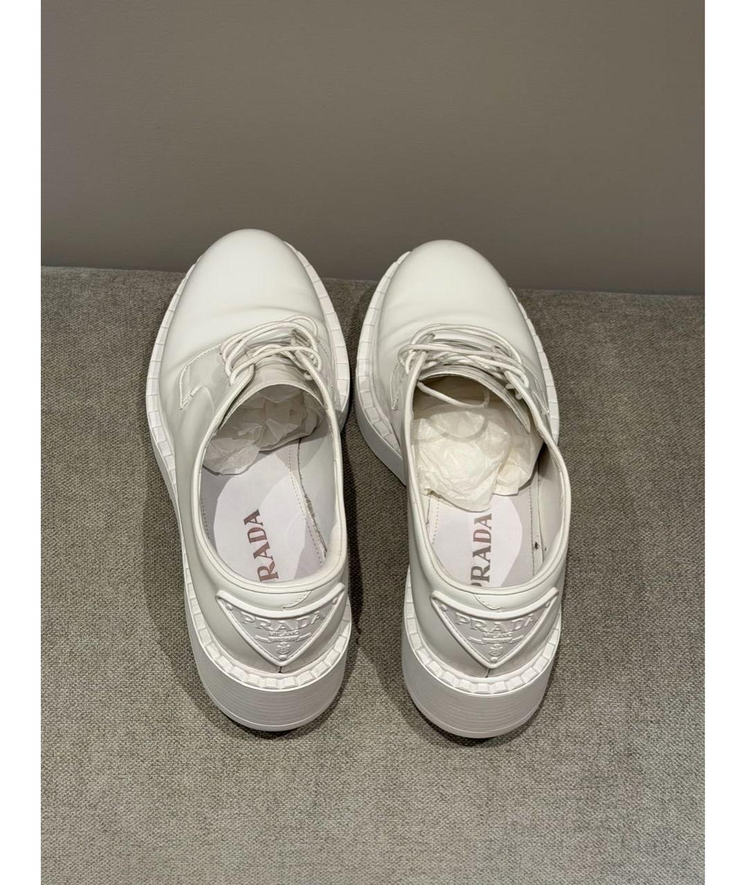 PRADA Белые кожаные лоферы, фото 3