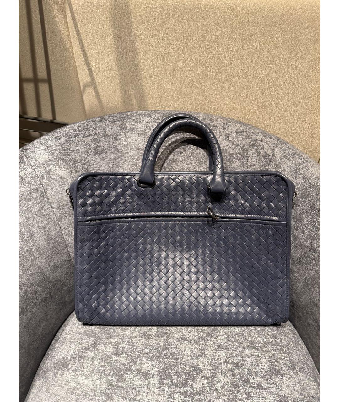 BOTTEGA VENETA Темно-синий кожаный портфель, фото 2