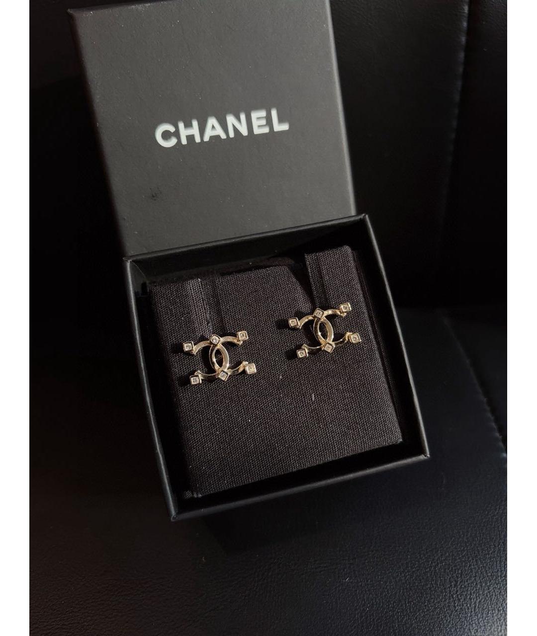CHANEL Золотые серьги, фото 2