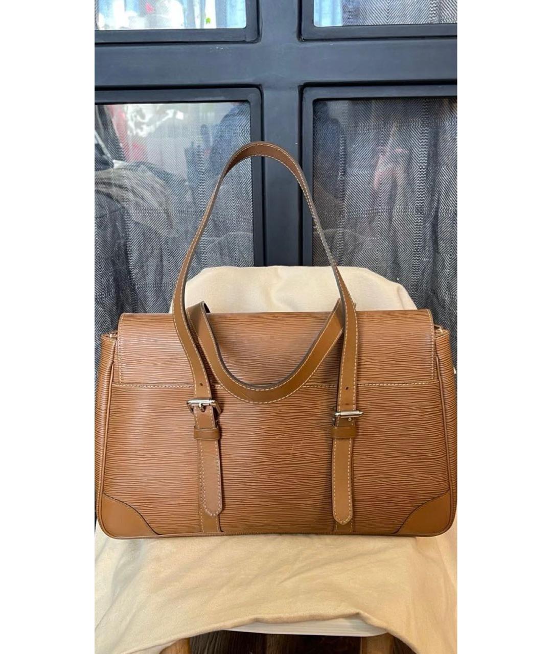 LOUIS VUITTON Бежевая кожаная сумка с короткими ручками, фото 3