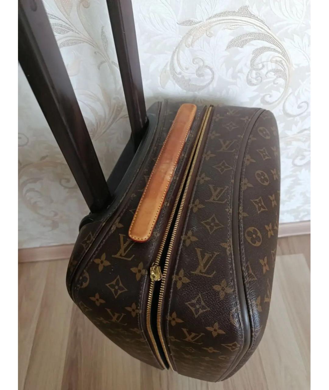 LOUIS VUITTON Коричневый чемодан, фото 4