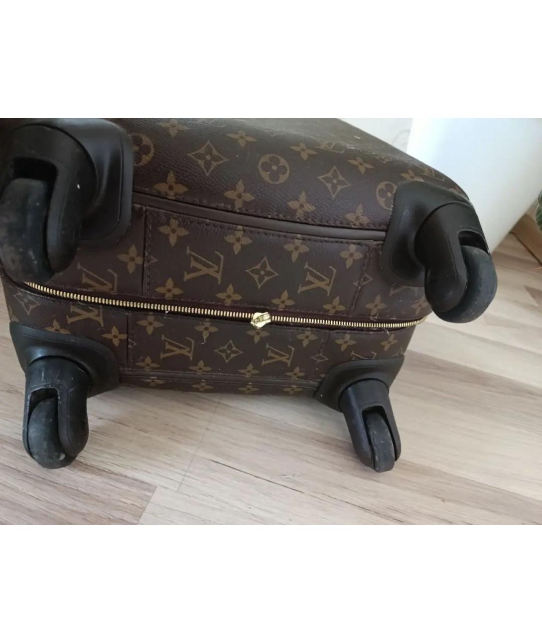 LOUIS VUITTON Коричневый чемодан, фото 5