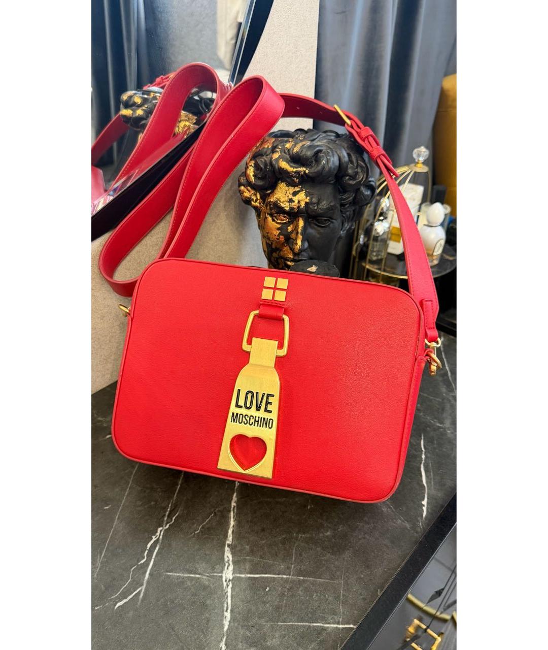 LOVE MOSCHINO Красная сумка через плечо из искусственной кожи, фото 2
