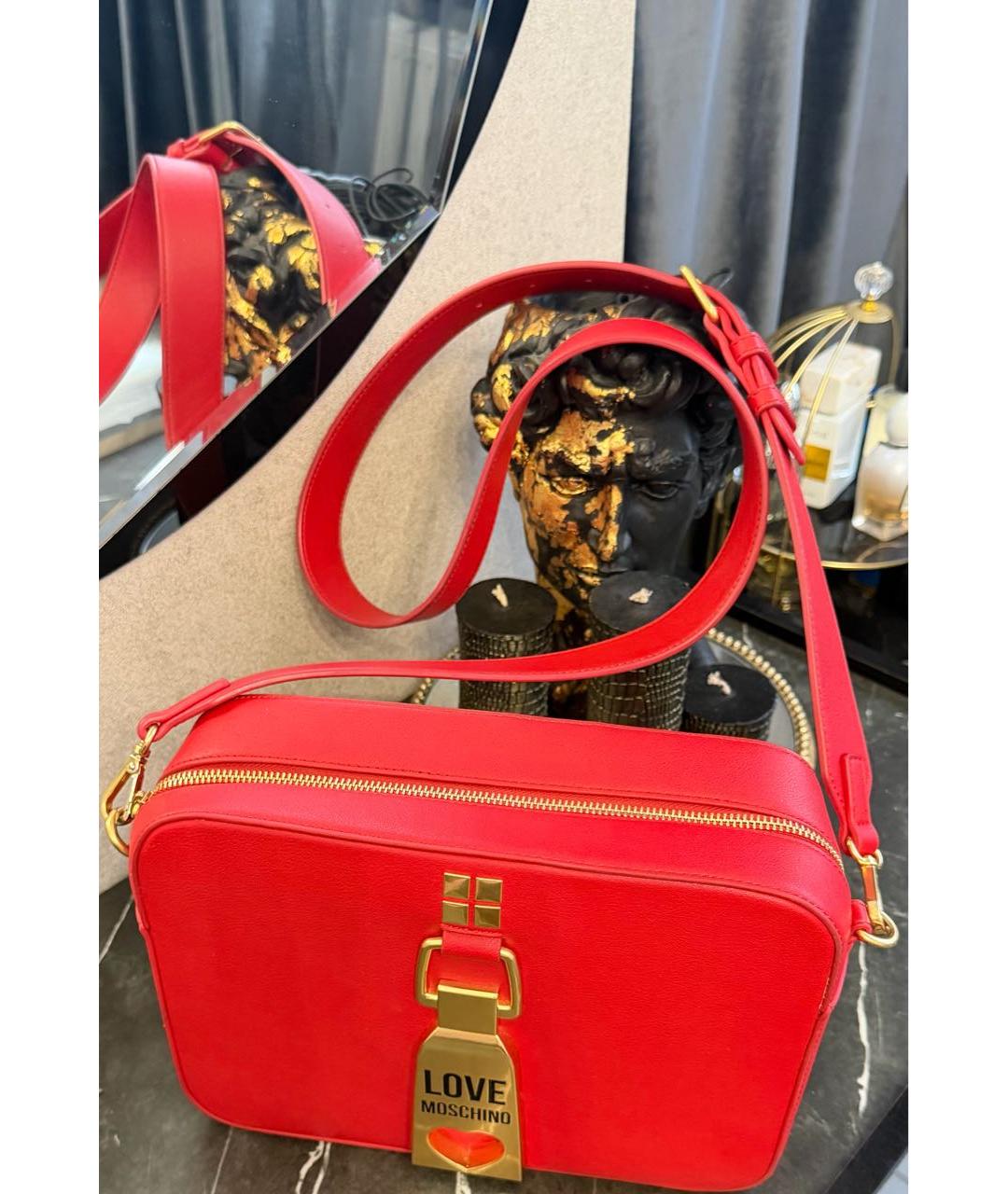 LOVE MOSCHINO Красная сумка через плечо из искусственной кожи, фото 4