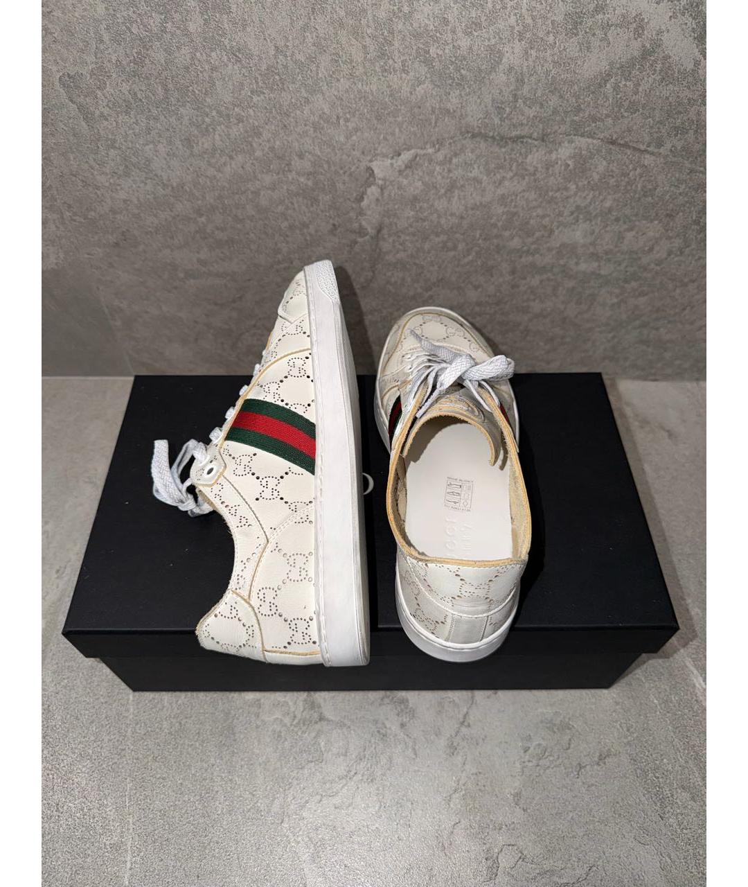 GUCCI Белые кожаные низкие кроссовки / кеды, фото 3