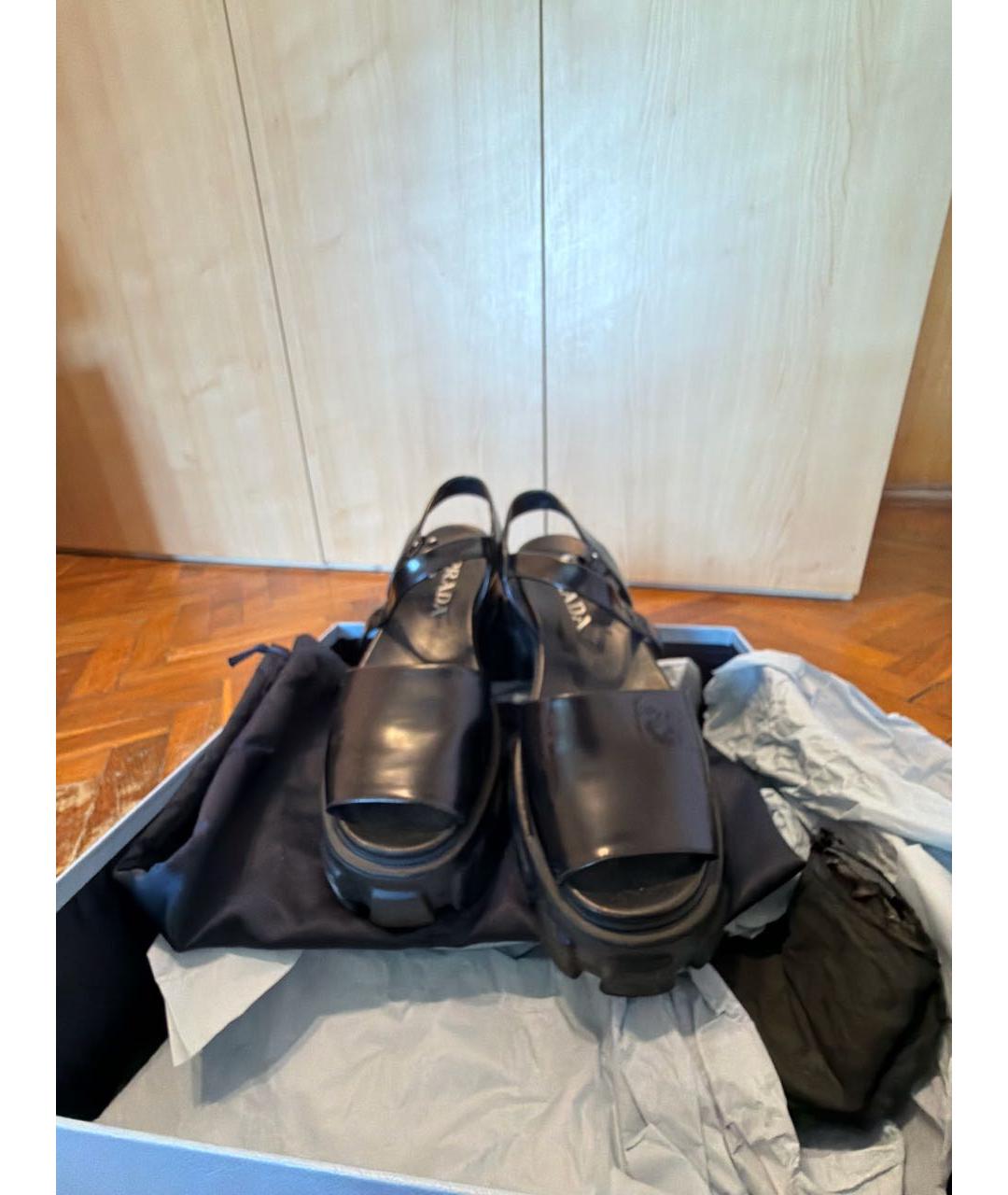 PRADA Черные кожаные босоножки, фото 2