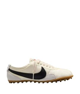 NIKE Кроссовки