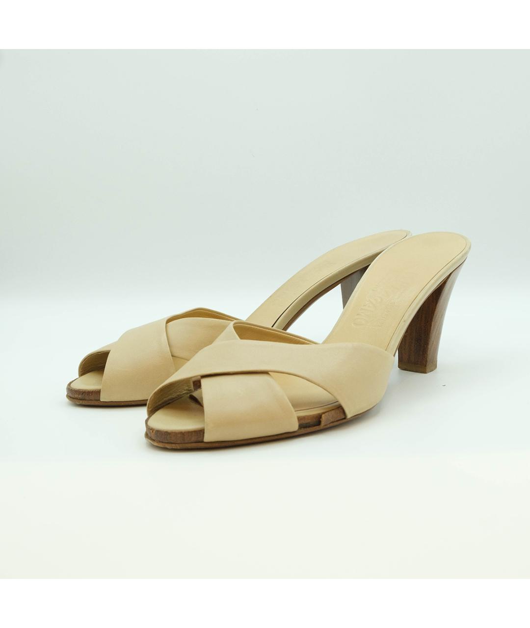 FERRAGAMO Бежевые кожаные мюли, фото 3