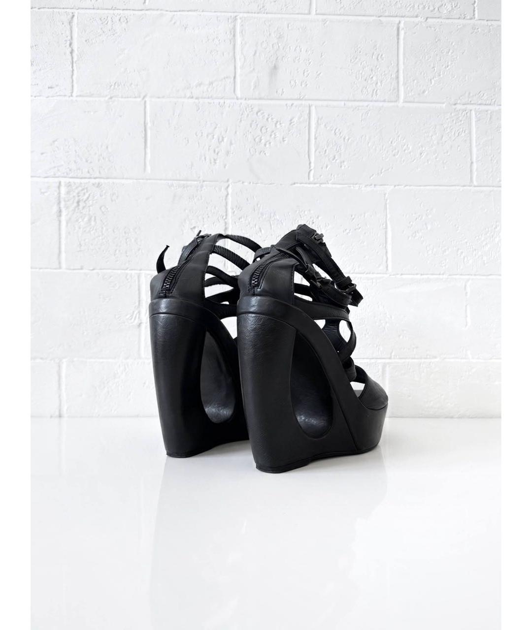 ANN DEMEULEMEESTER Черные кожаные босоножки, фото 2