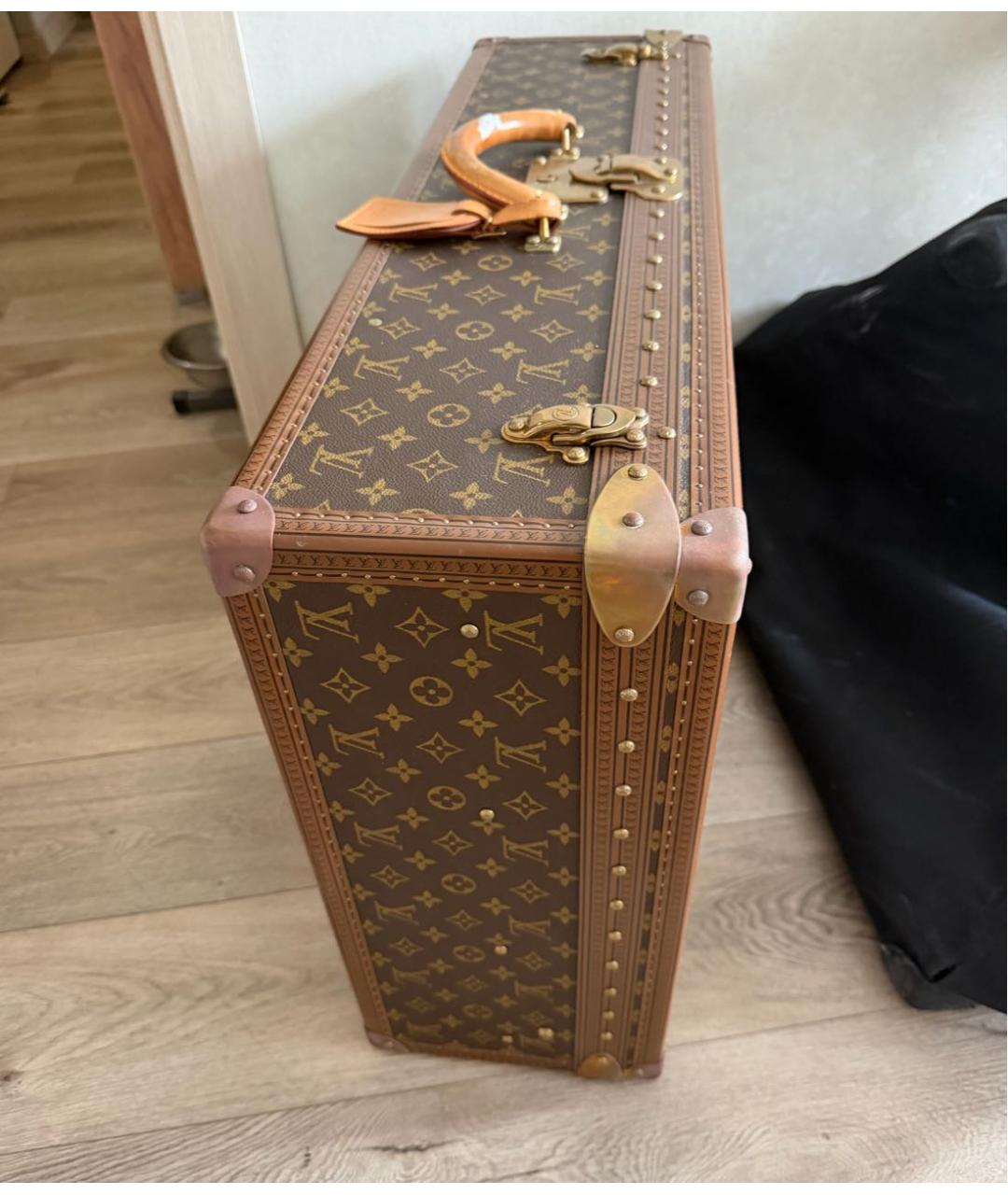 LOUIS VUITTON Коричневый чемодан, фото 2