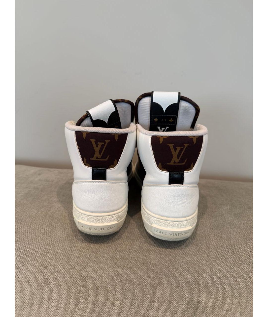 LOUIS VUITTON Белые кожаные кеды, фото 4