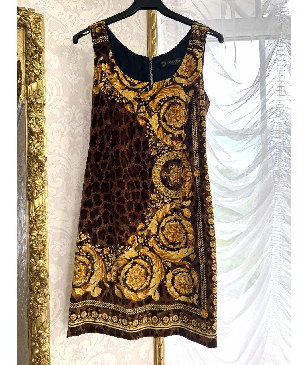 VERSACE Коричневое бархатное повседневное платье, фото 3