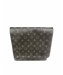 LOUIS VUITTON Сумка на плечо