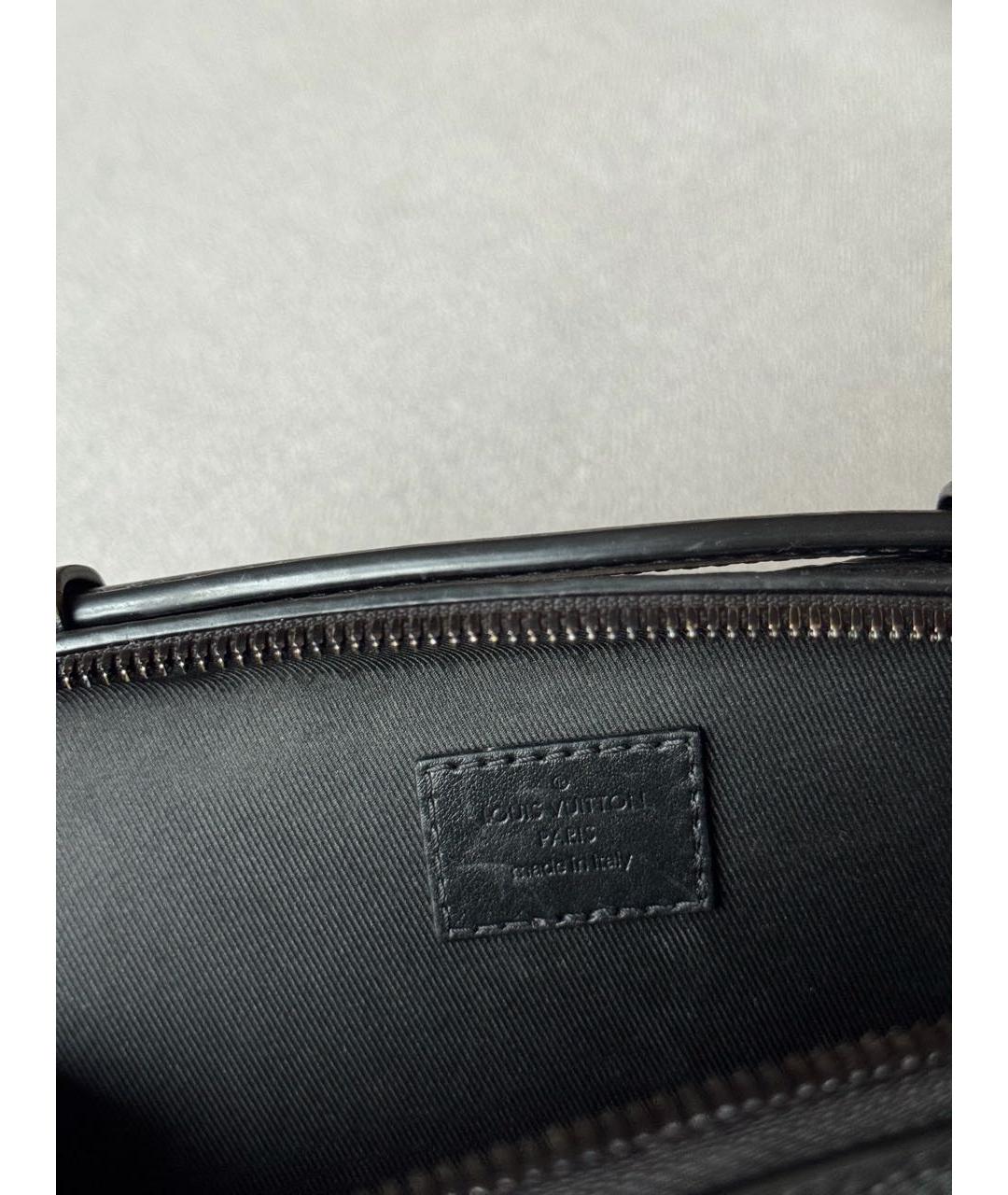 LOUIS VUITTON Черная кожаная сумка на плечо, фото 7