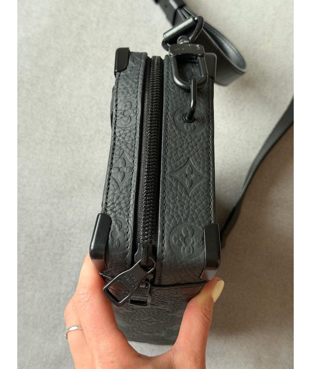 LOUIS VUITTON Черная кожаная сумка на плечо, фото 5