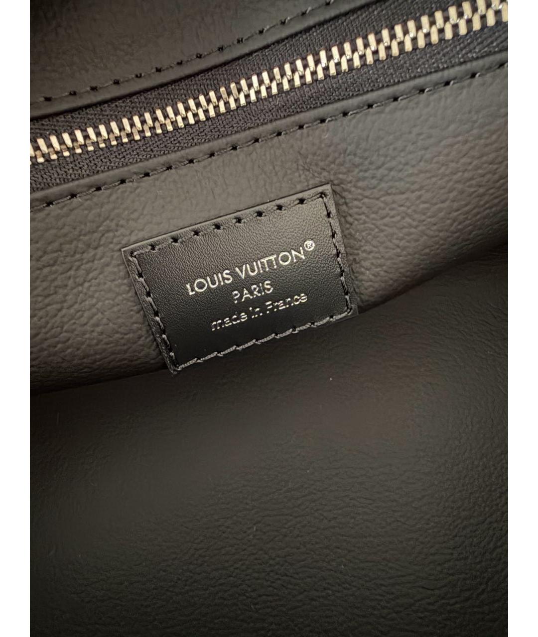 LOUIS VUITTON Черная косметичка, фото 7