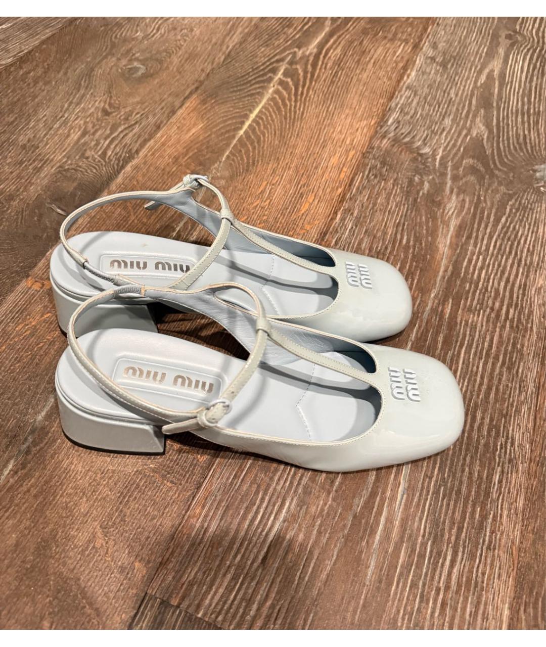 MIU MIU Голубые босоножки из лакированной кожи, фото 6