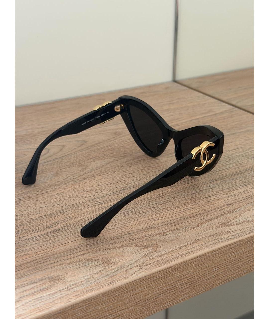 CHANEL Черные пластиковые солнцезащитные очки, фото 4