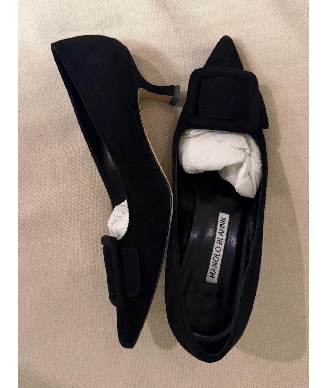 MANOLO BLAHNIK Черные замшевые лодочки на низком каблуке, фото 4