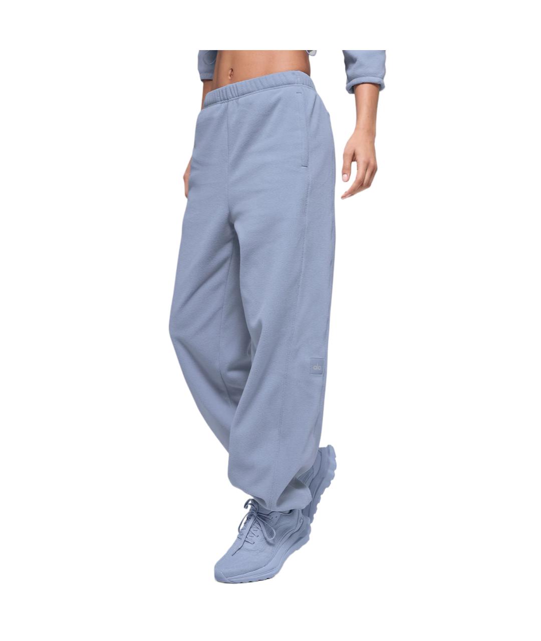 ALO YOGA Голубые спортивные брюки и шорты, фото 3