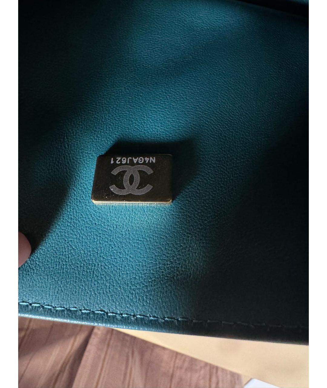 CHANEL Бирюзовая сумка через плечо из лакированной кожи, фото 8