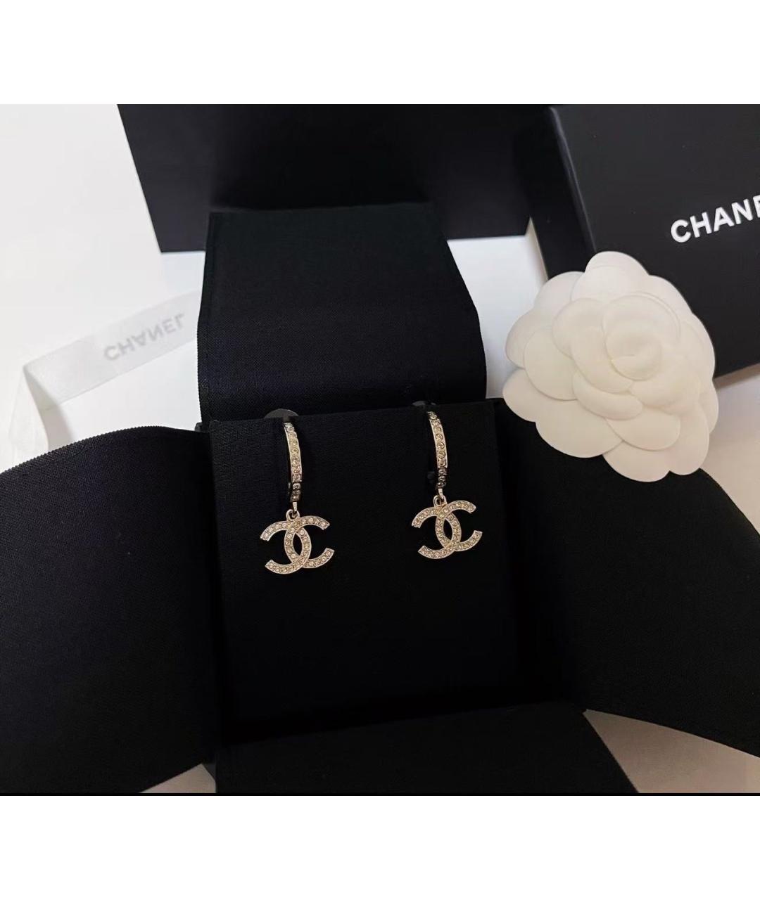 CHANEL Золотые серьги, фото 2