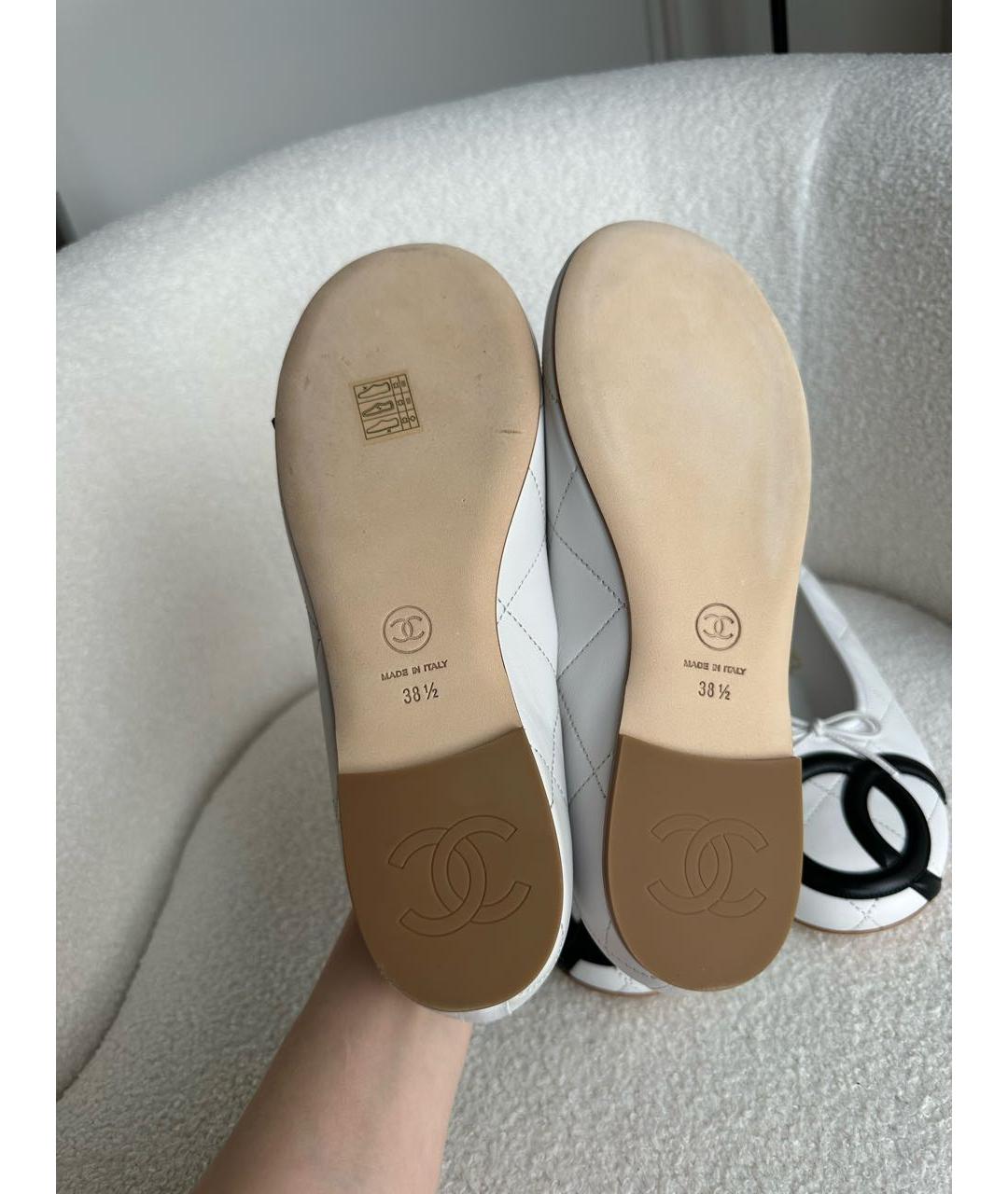 CHANEL Белые кожаные балетки, фото 5