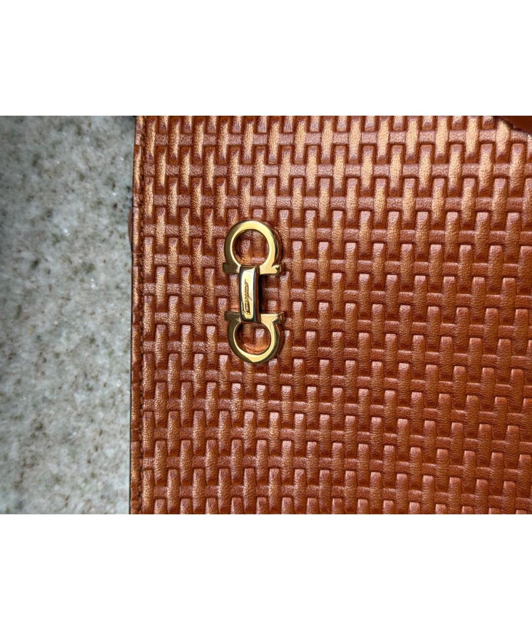 FERRAGAMO Коричневая кожаная сумка тоут, фото 6