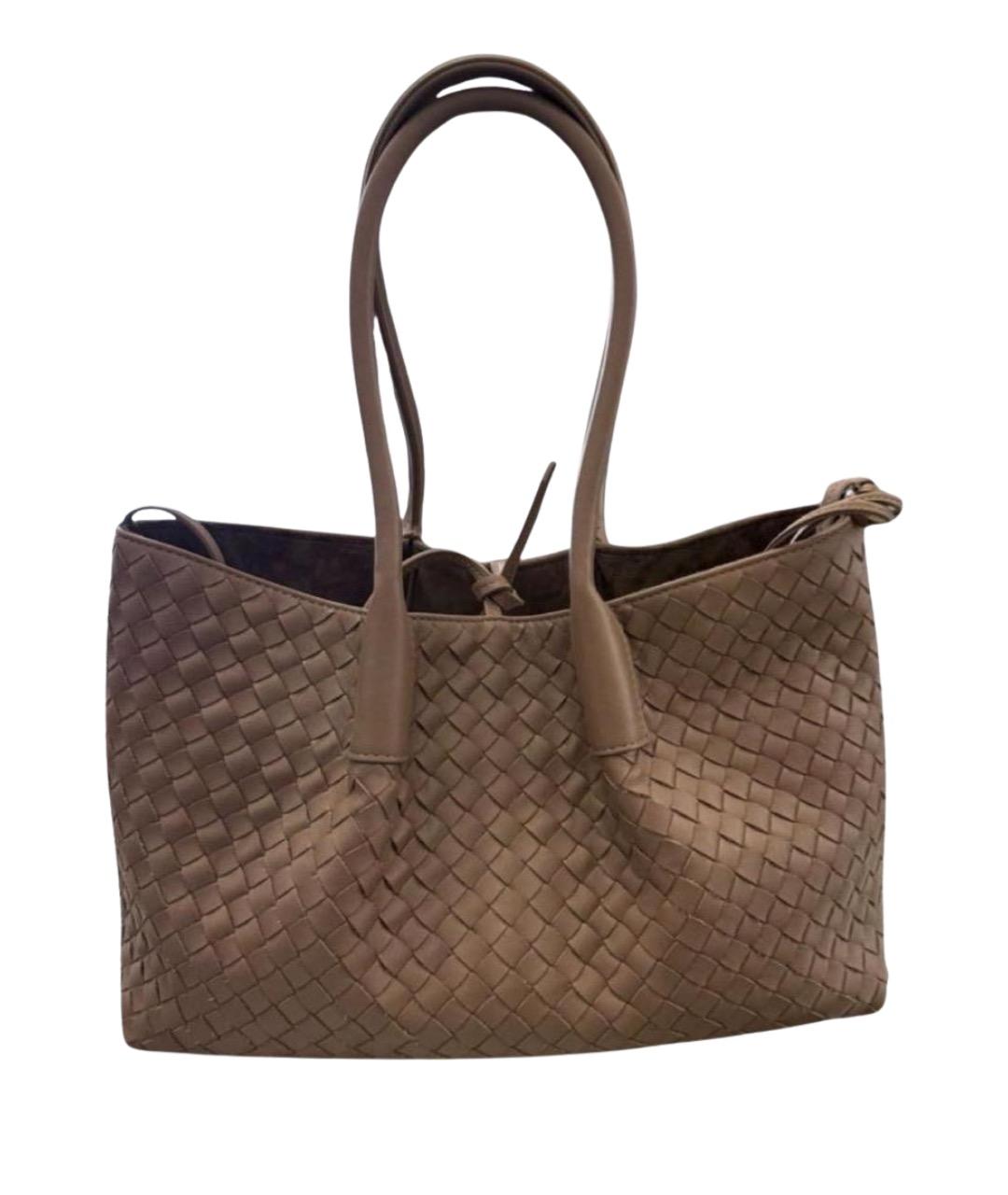 BOTTEGA VENETA Бежевая кожаная сумка тоут, фото 1
