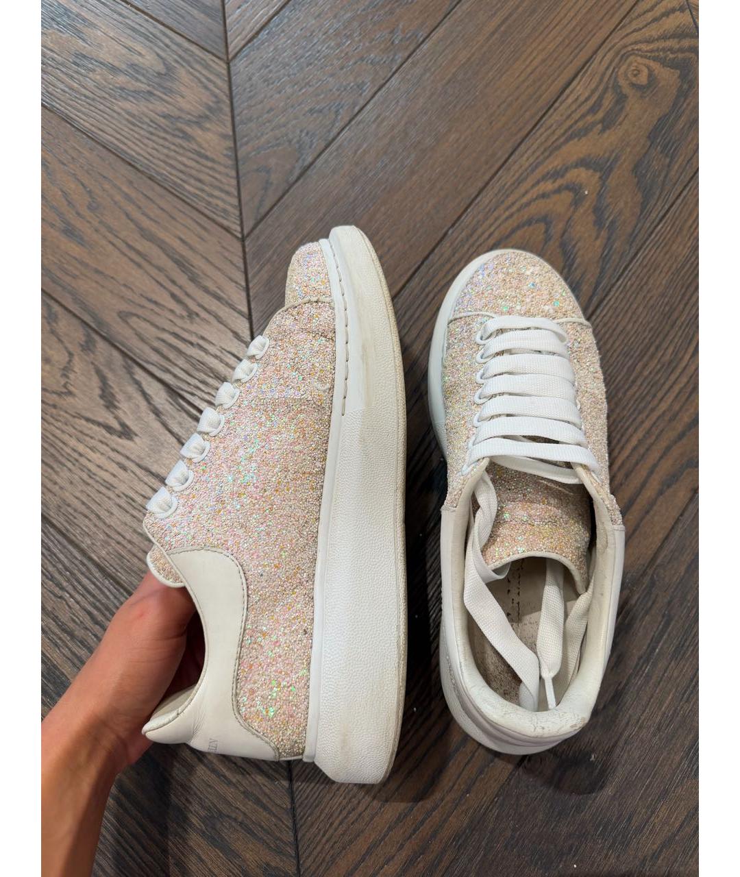 ALEXANDER MCQUEEN Золотые кеды, фото 5