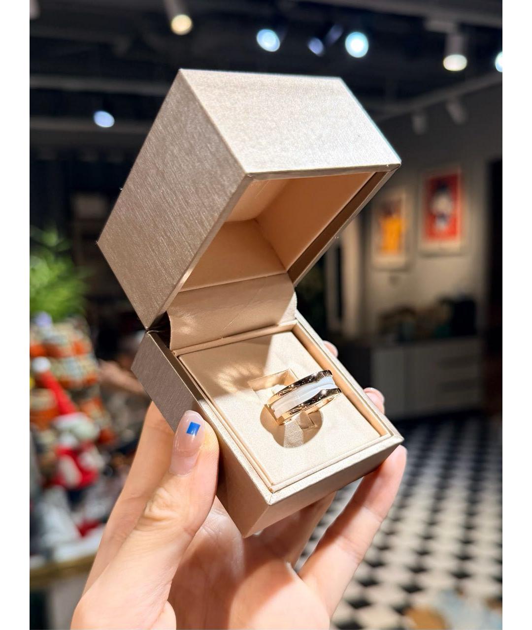 BVLGARI Белое кольцо из розового золота, фото 5
