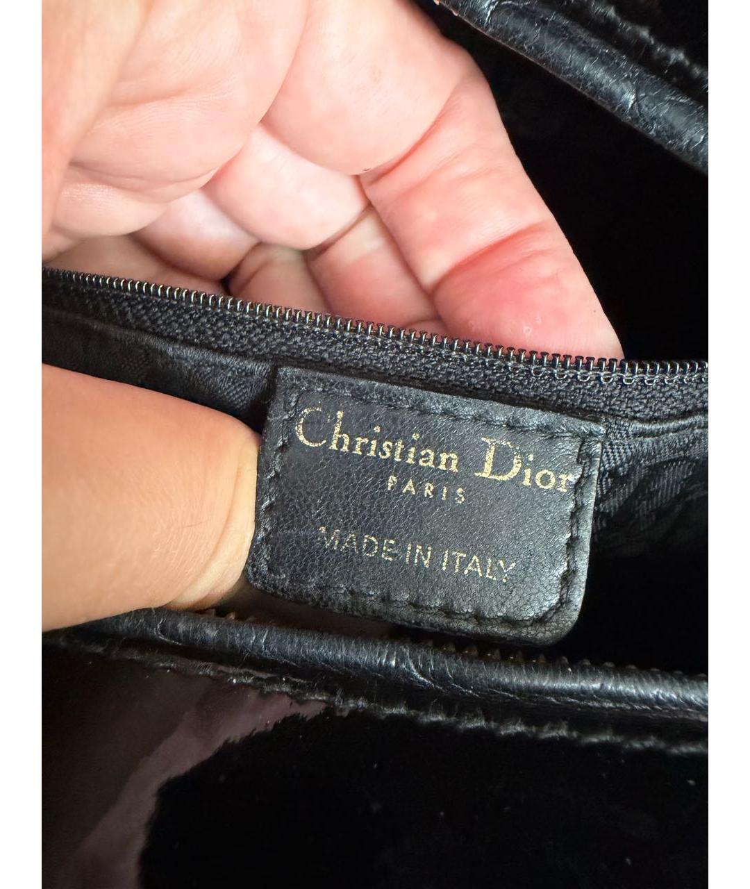 CHRISTIAN DIOR Черная сумка с короткими ручками из лакированной кожи, фото 5