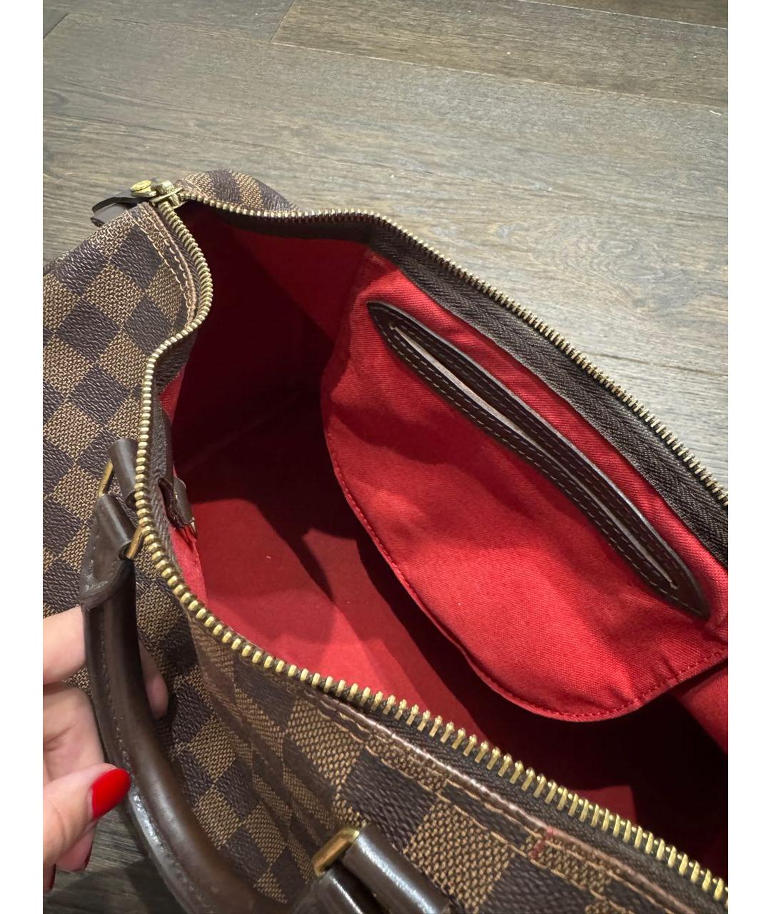 LOUIS VUITTON Коричневая кожаная сумка с короткими ручками, фото 4
