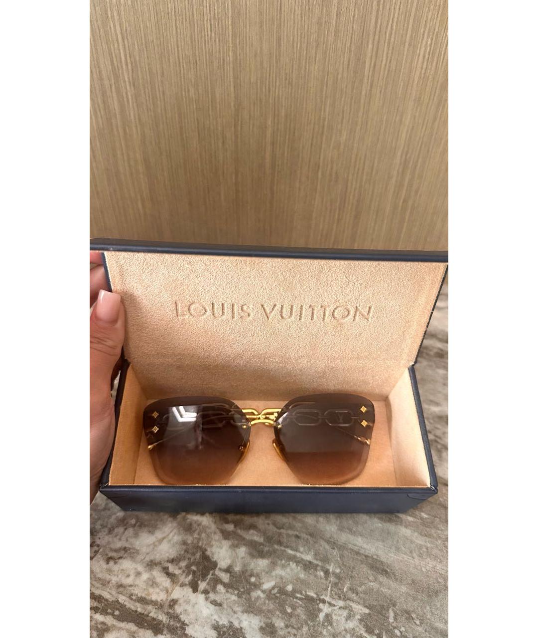 LOUIS VUITTON Золотые солнцезащитные очки, фото 4