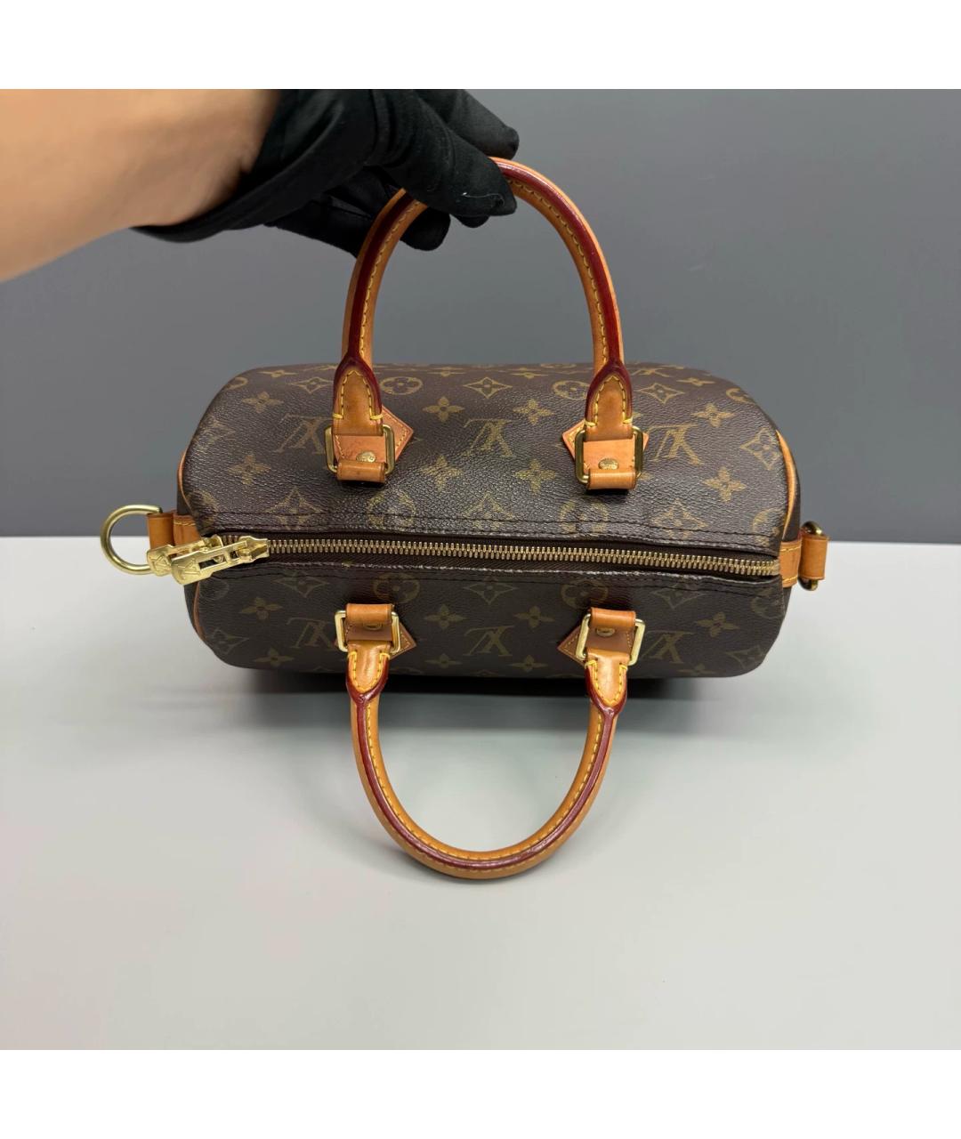 LOUIS VUITTON Коричневая сумка с короткими ручками, фото 5