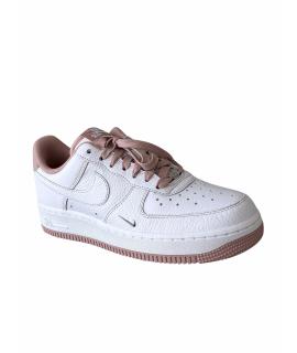 NIKE Кроссовки