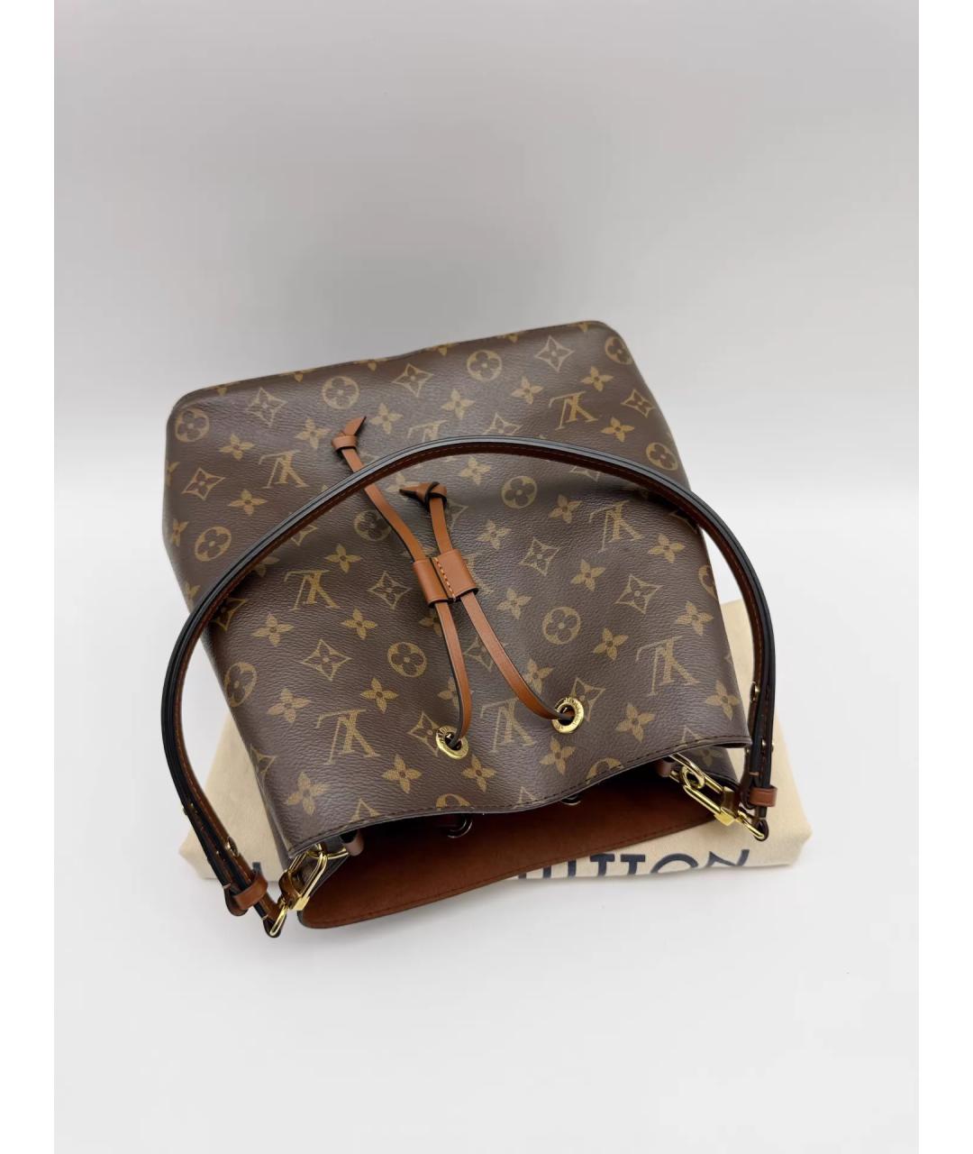 LOUIS VUITTON Коричневая сумка с короткими ручками, фото 7